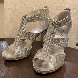 Michael Kors Berkley T Strap Silver Glitter